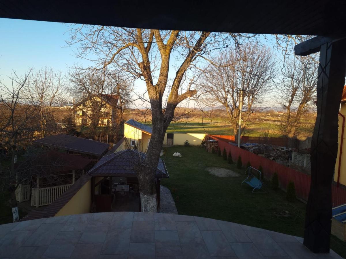 Izabella Guest House Сачеле Екстер'єр фото