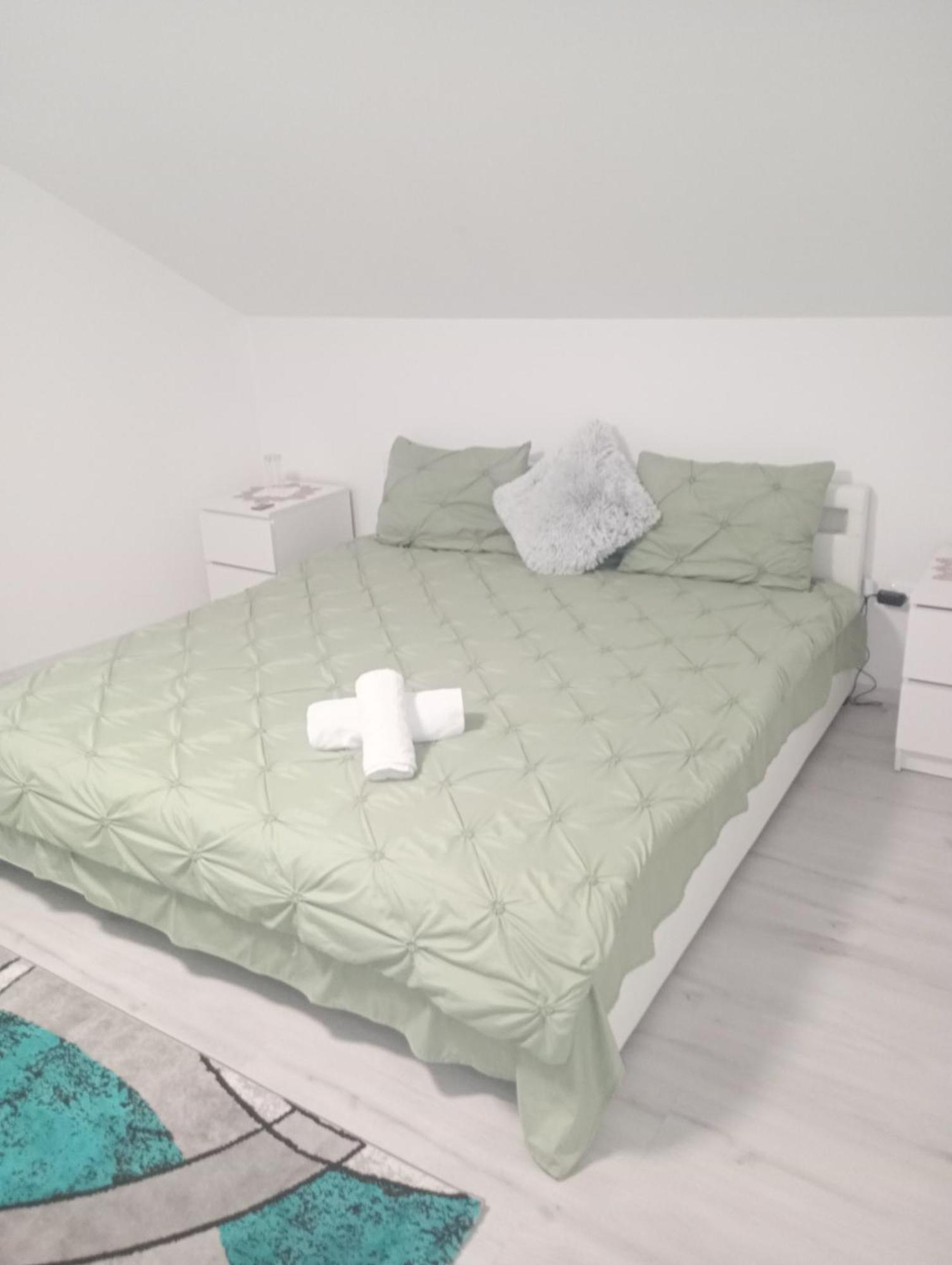 Izabella Guest House Сачеле Екстер'єр фото