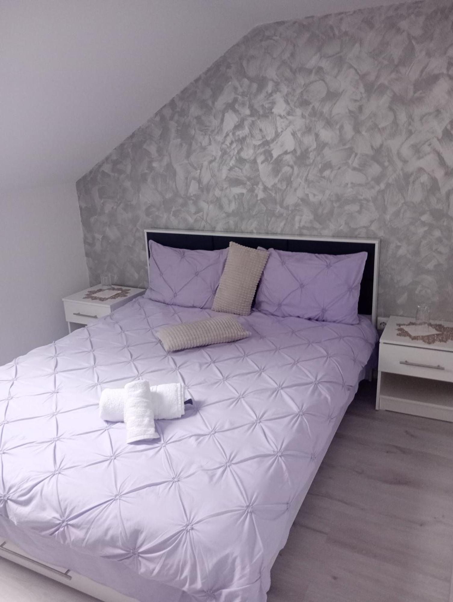 Izabella Guest House Сачеле Екстер'єр фото