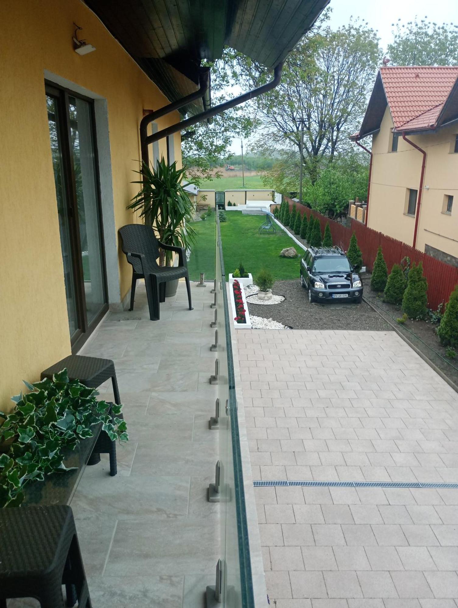 Izabella Guest House Сачеле Екстер'єр фото